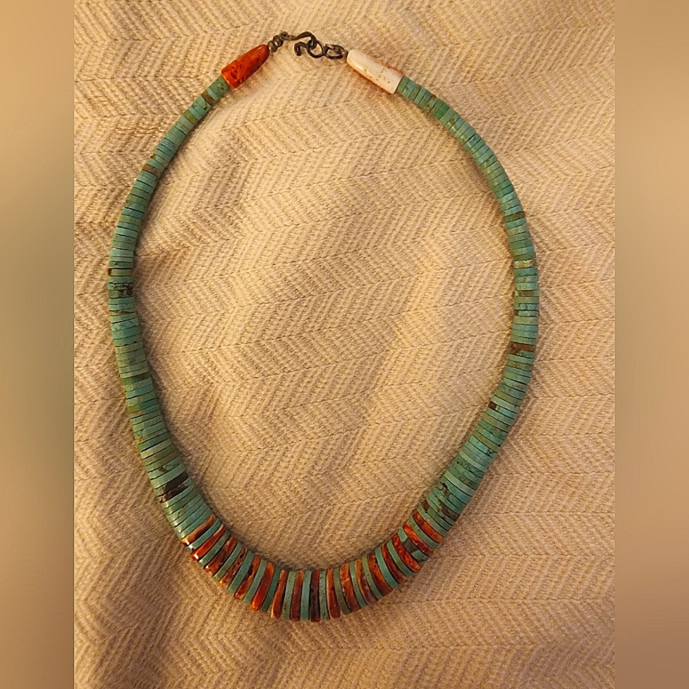 Vintage real turquoise coral necklace